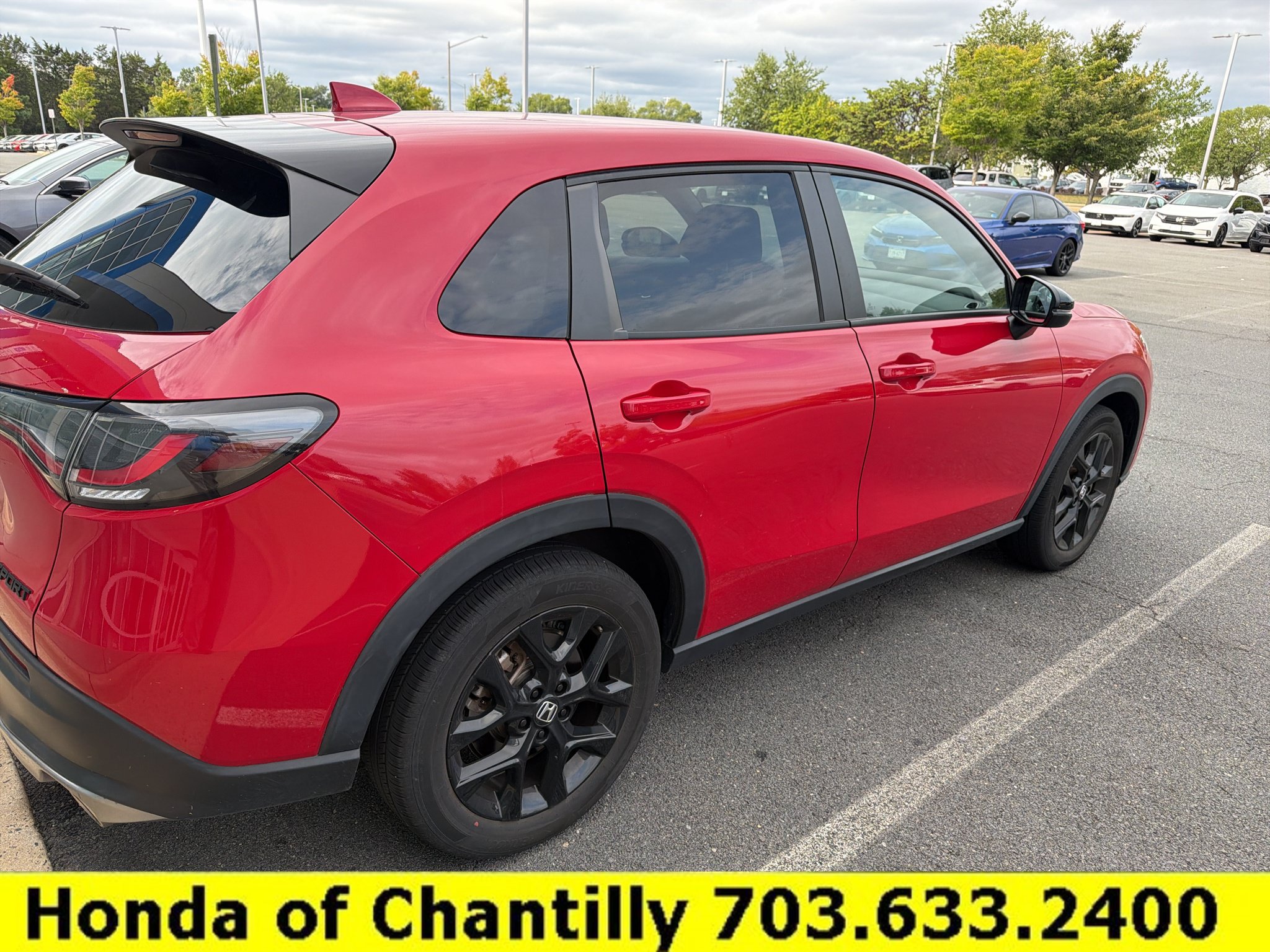 Certified 2025 Honda HR-V Sport image 3