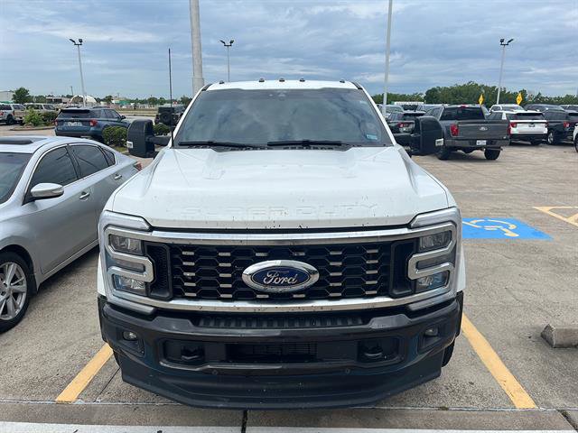 Used 2025 Ford F450 King Ranch w/ FX4 Off-Road Package AWD/4WD image 2