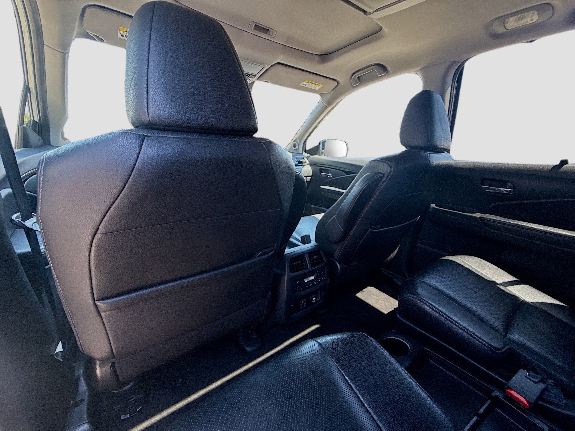 Used 2019 Honda Pilot Elite image 25