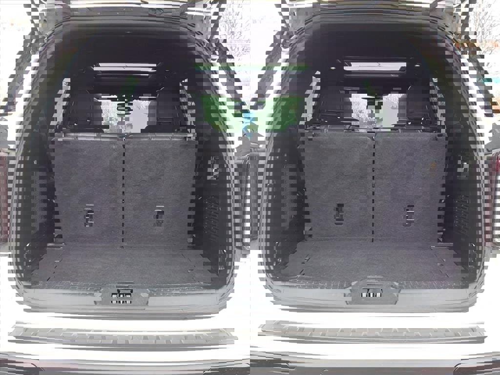 Certified 2022 Ford Explorer ST w/ Equipment Group 401A image 21