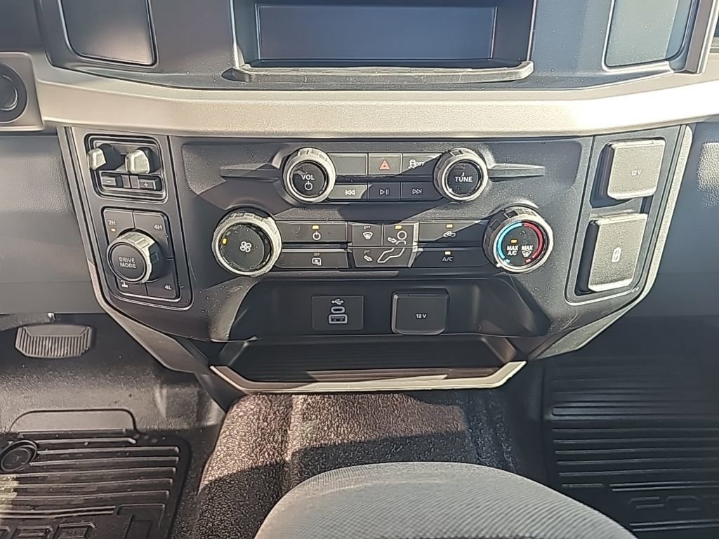 New 2026 Ford F250 XL image 17