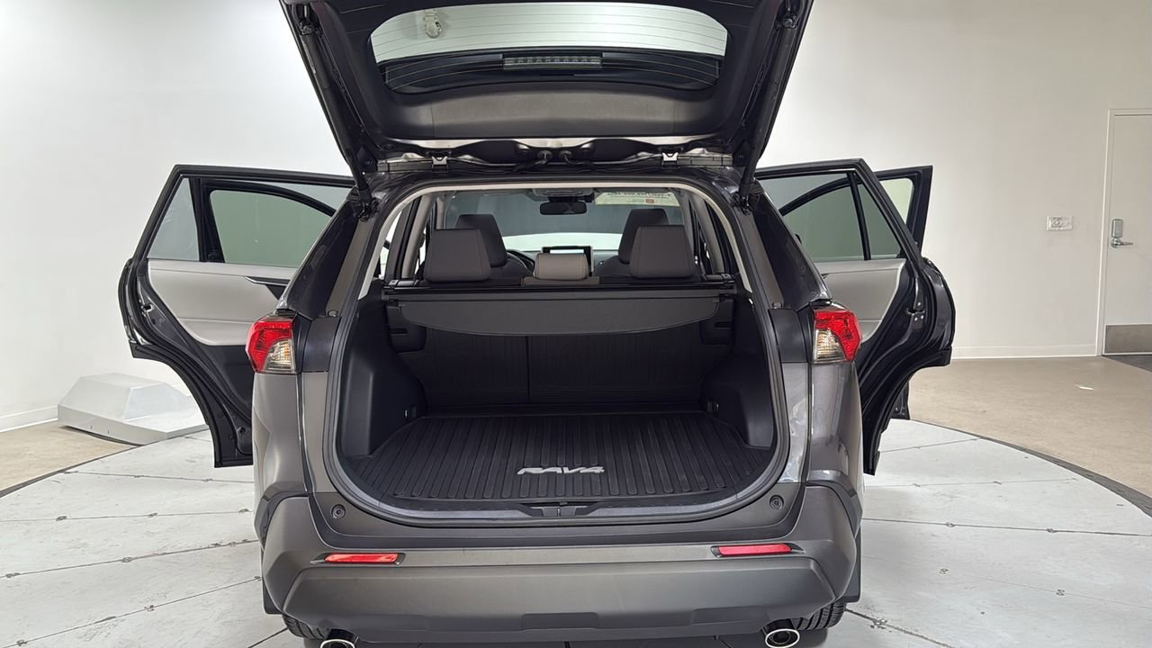 Certified 2025 Toyota RAV4 XLE w/ Convenience Package image 16