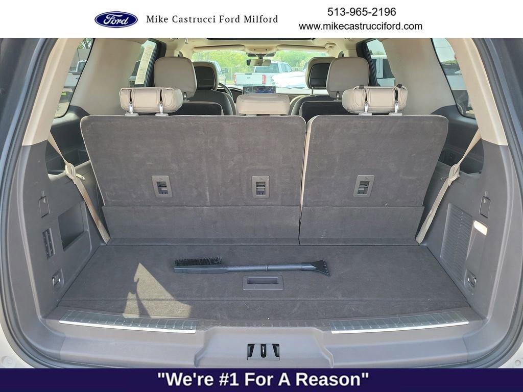 Used 2024 Lincoln Navigator Premiere AWD/4WD image 30