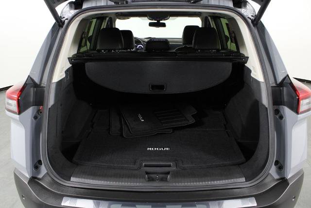 Certified 2023 Nissan Rogue Platinum w/ Platinum Premium Package image 18
