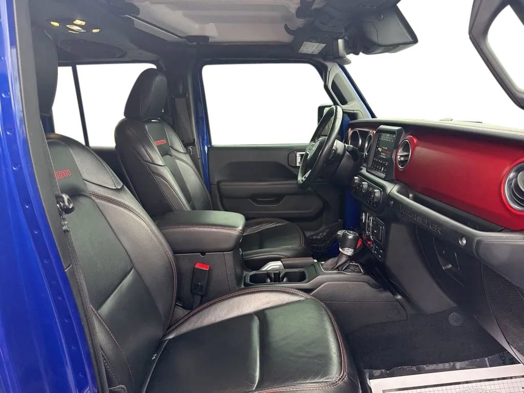 Used 2019 Jeep Wrangler Unlimited Rubicon w/ Dual Top Group AWD/4WD image 18