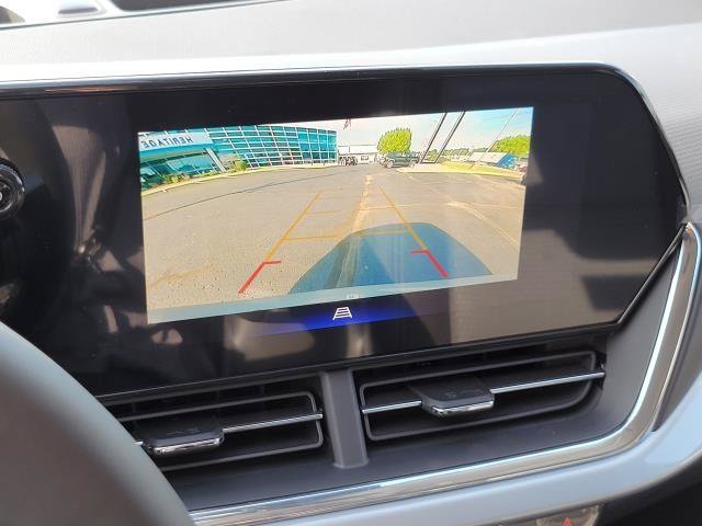 New 2026 Chevrolet Trax LT w/ LT Convenience Package FWD image 19