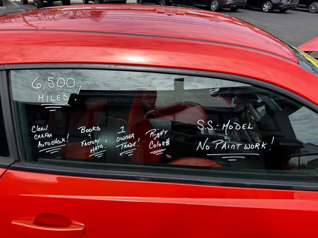 Used 2010 Chevrolet Camaro SS w/ Interior Accent Trim Package image 24