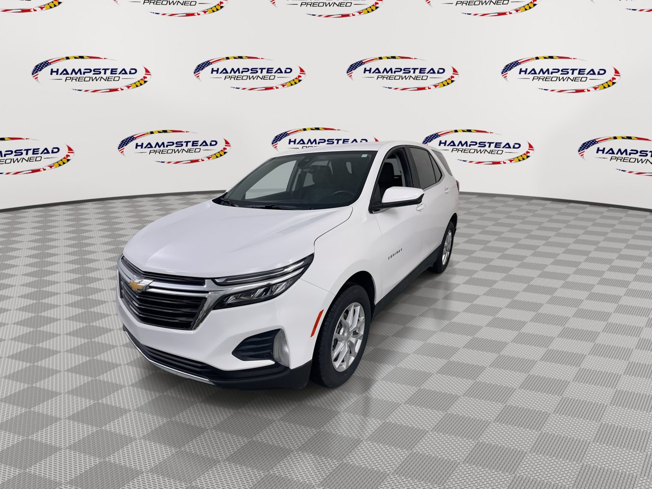 Used 2022 Chevrolet Equinox LT w/ Driver Convenience Package AWD/4WD image 4