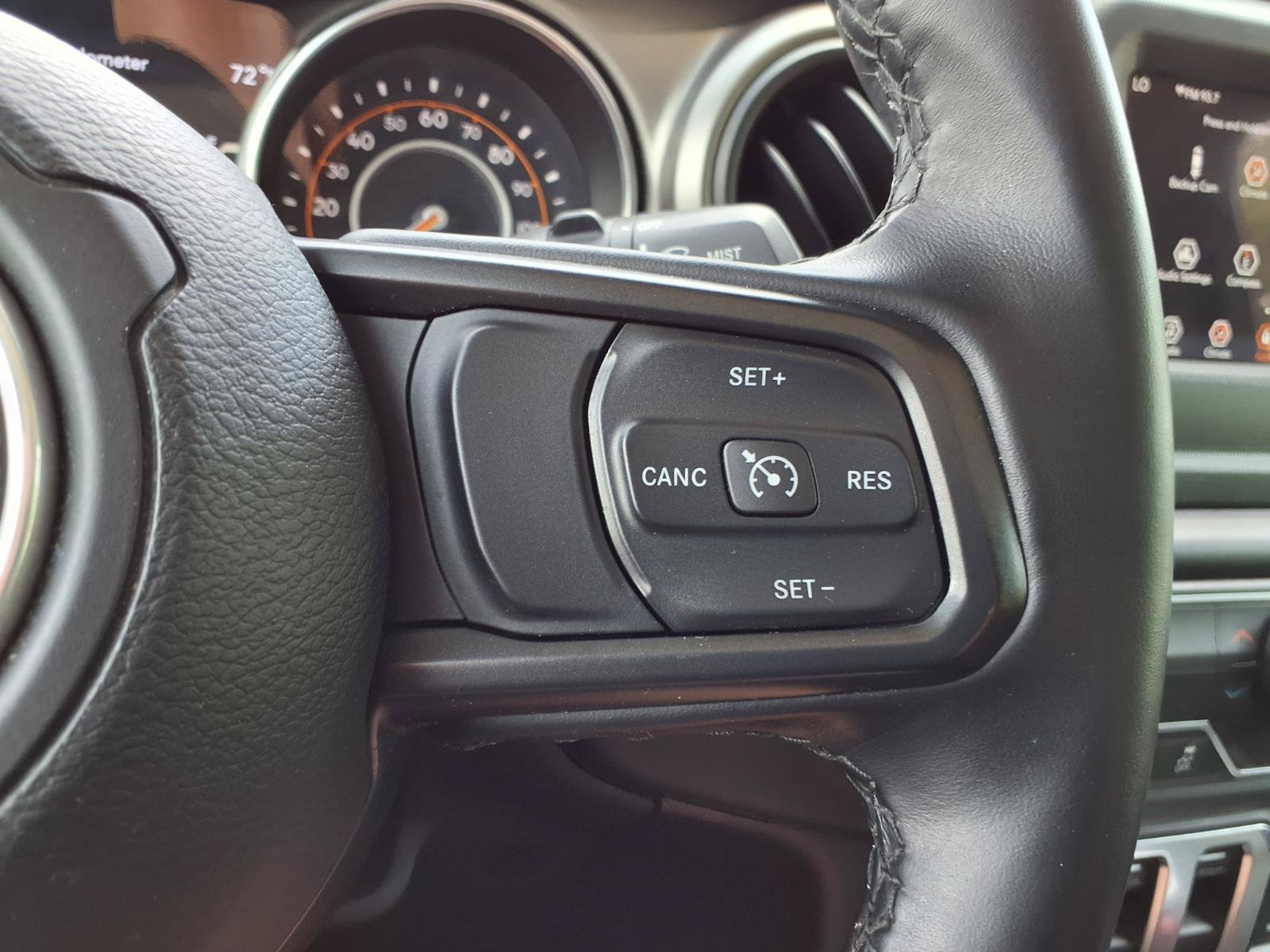 Used 2021 Jeep Wrangler Sport AWD/4WD image 15