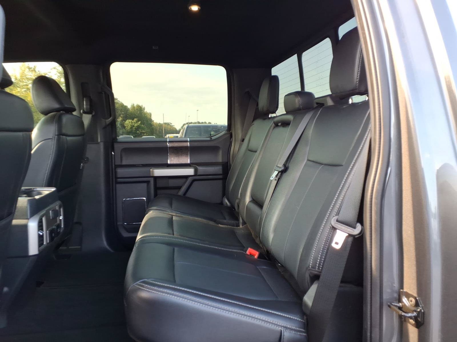 Used 2022 Ford F250 Lariat w/ Tremor Off-Road Package AWD/4WD image 21