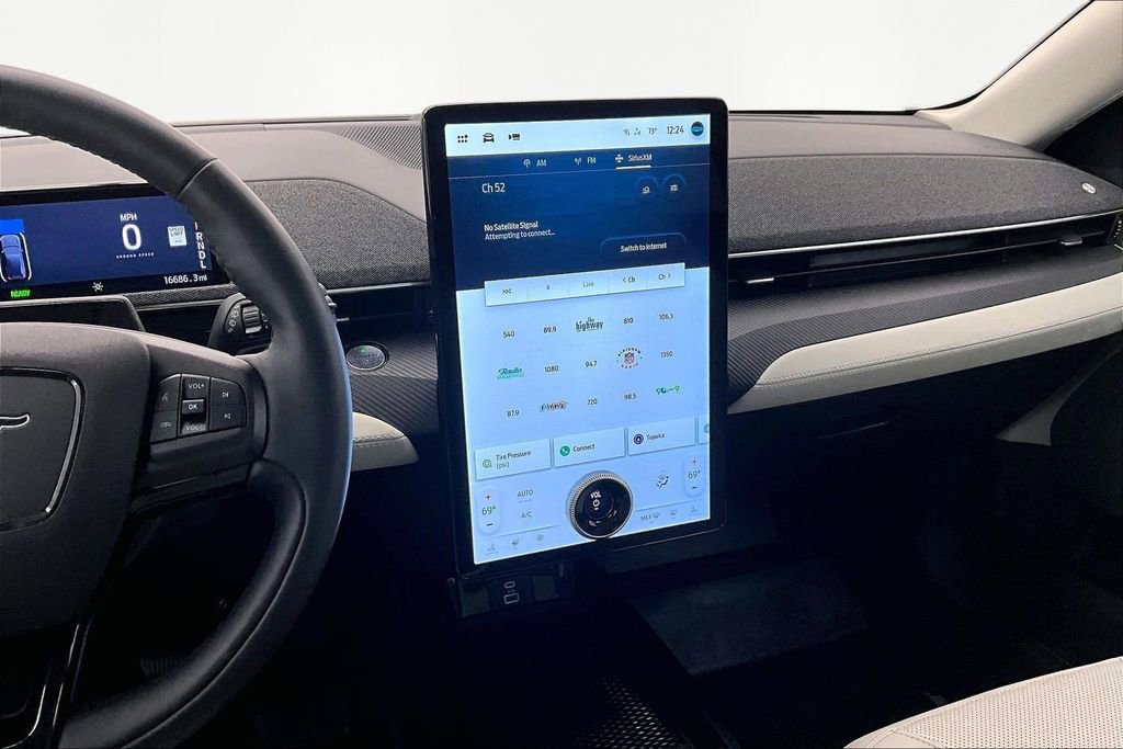 Used 2023 Ford Mustang Mach-E Premium image 6