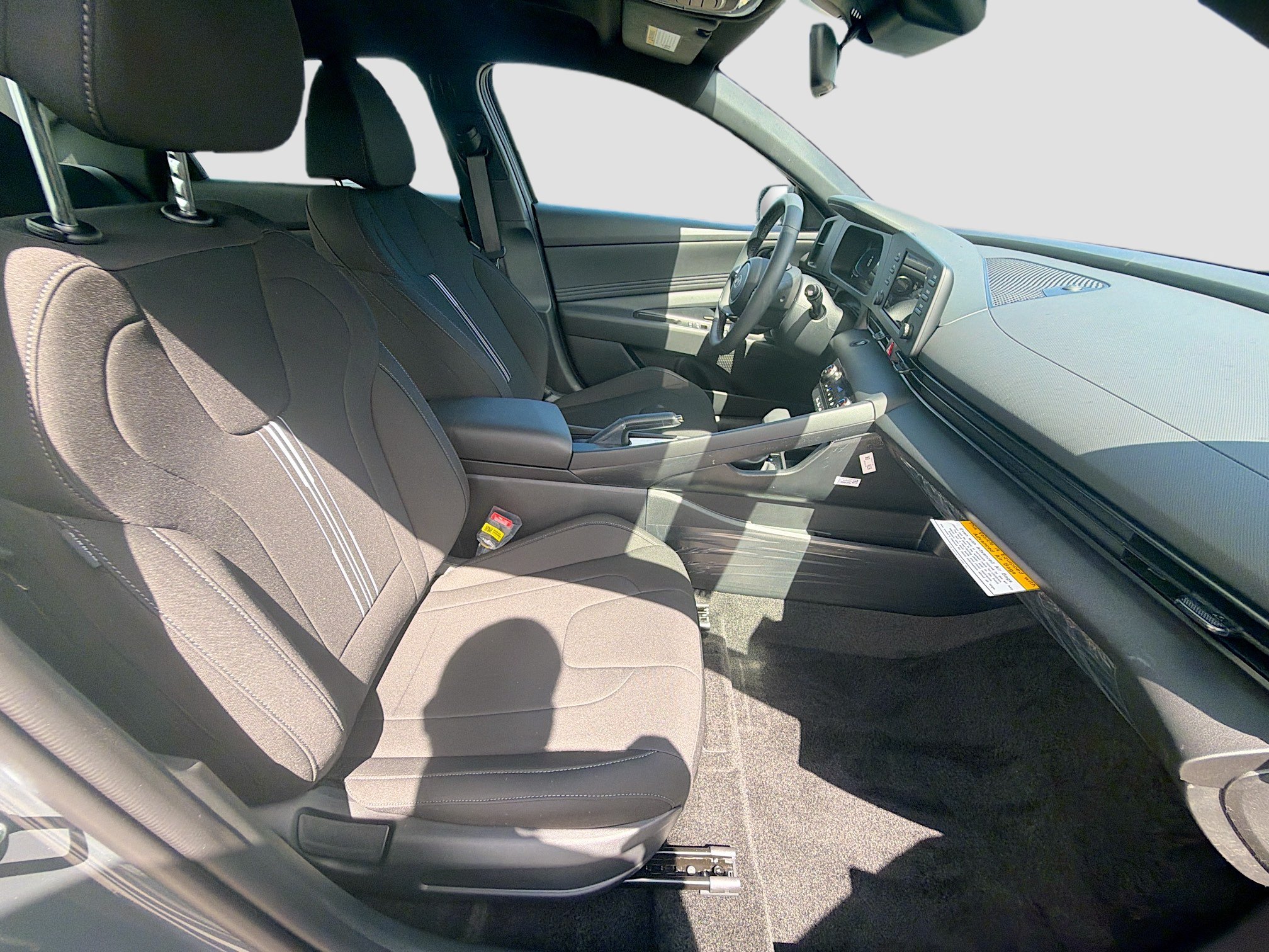 New 2026 Hyundai Elantra Sport FWD image 20
