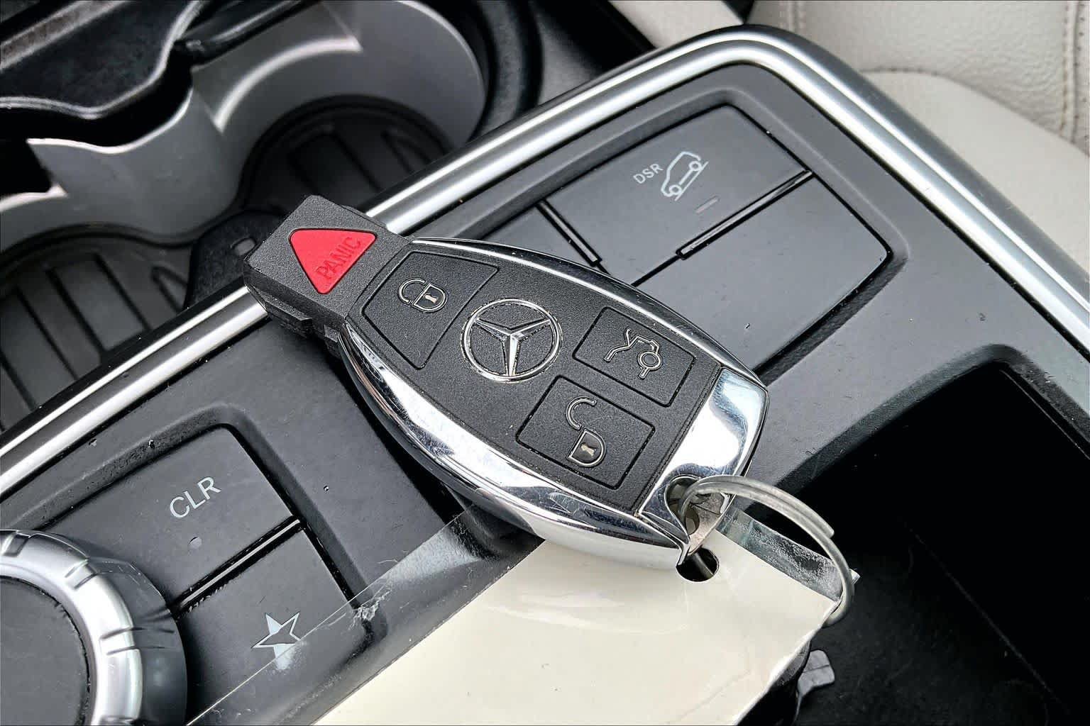 Used 2015 Mercedes-Benz GL 450 4MATIC image 15