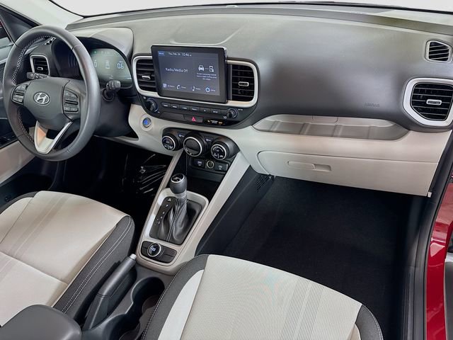 Used 2024 Hyundai Venue SEL image 31