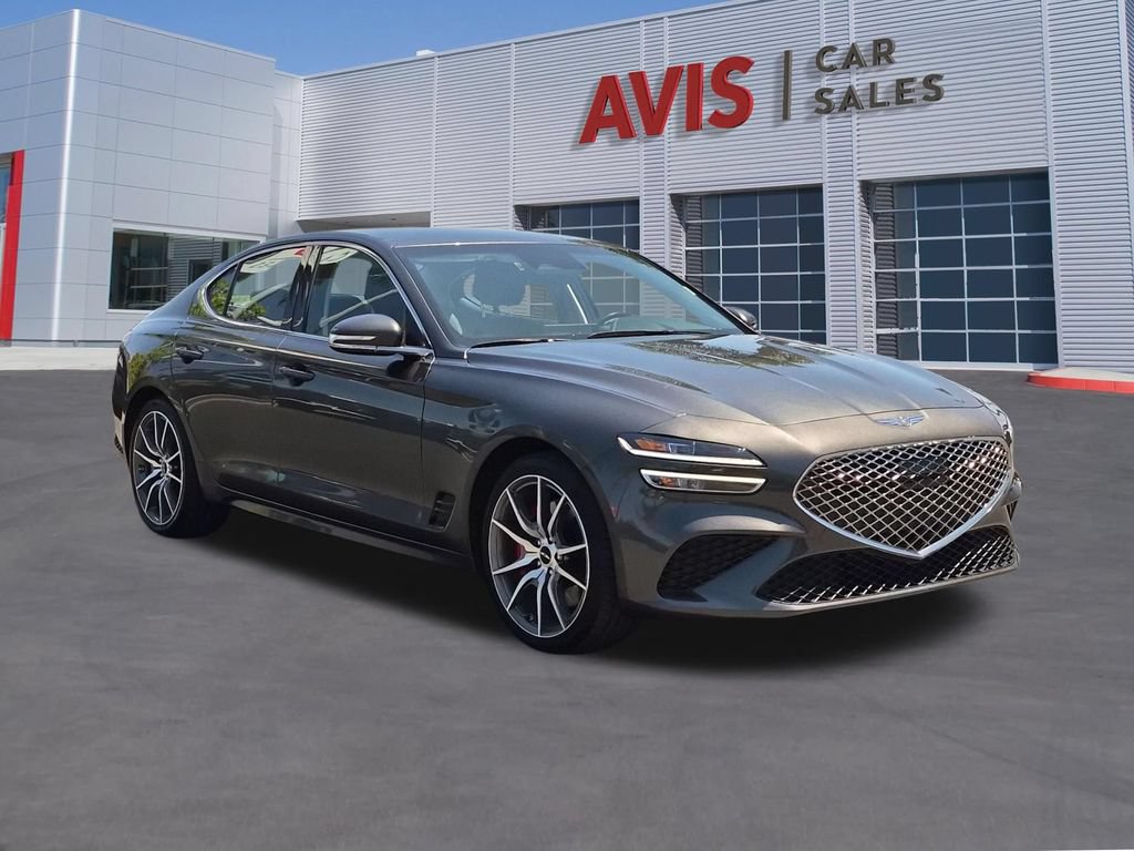 Used 2025 Genesis G70 2.5T RWD image 3