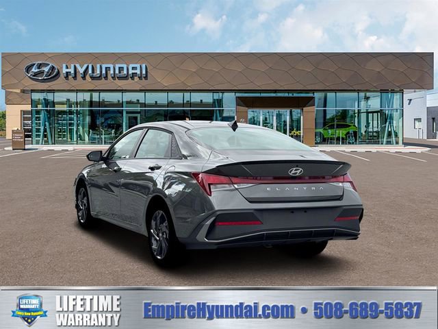 New 2026 Hyundai Elantra Sport FWD image 5