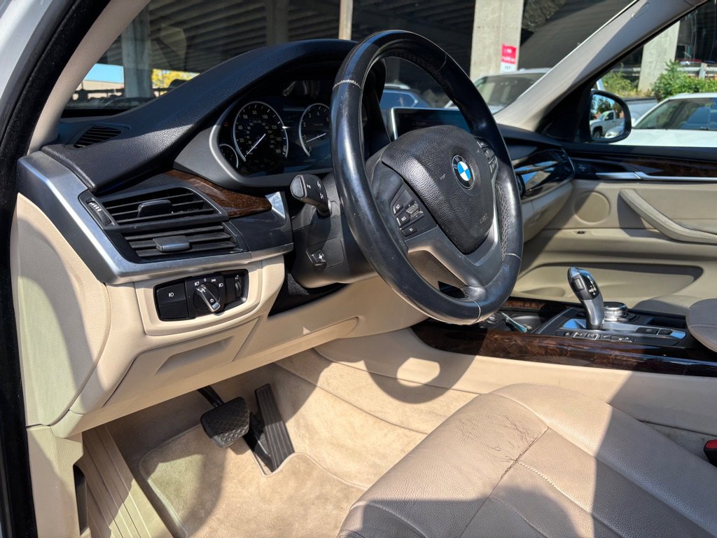 Used 2015 BMW X5 xDrive35i w/ Premium Package image 21