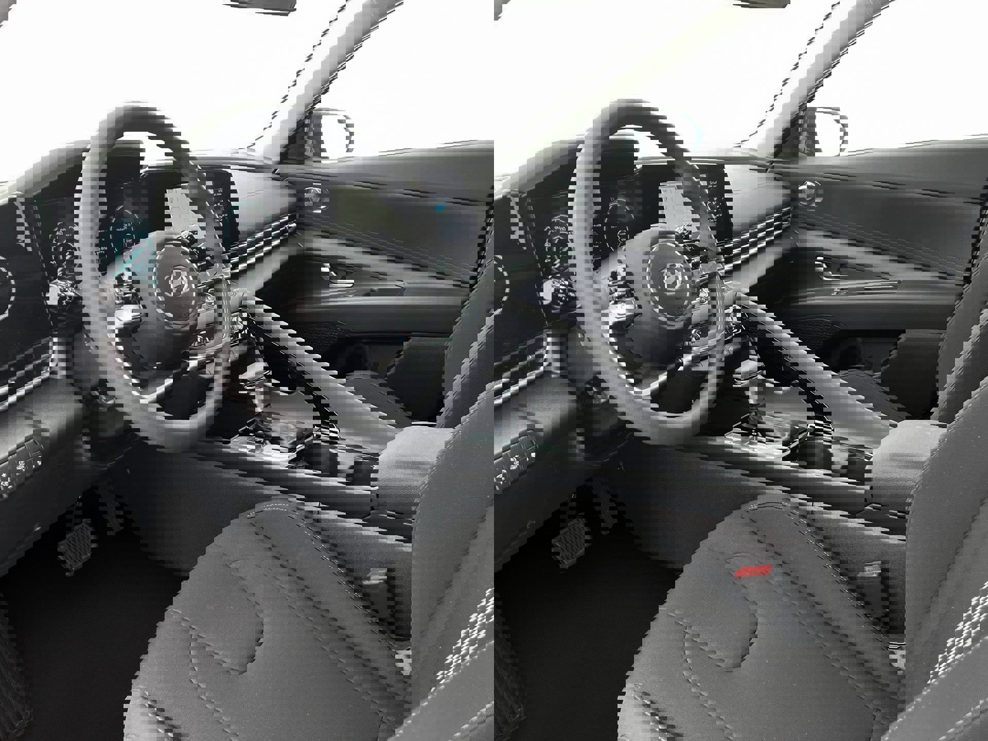 New 2025 Hyundai Elantra Blue image 14