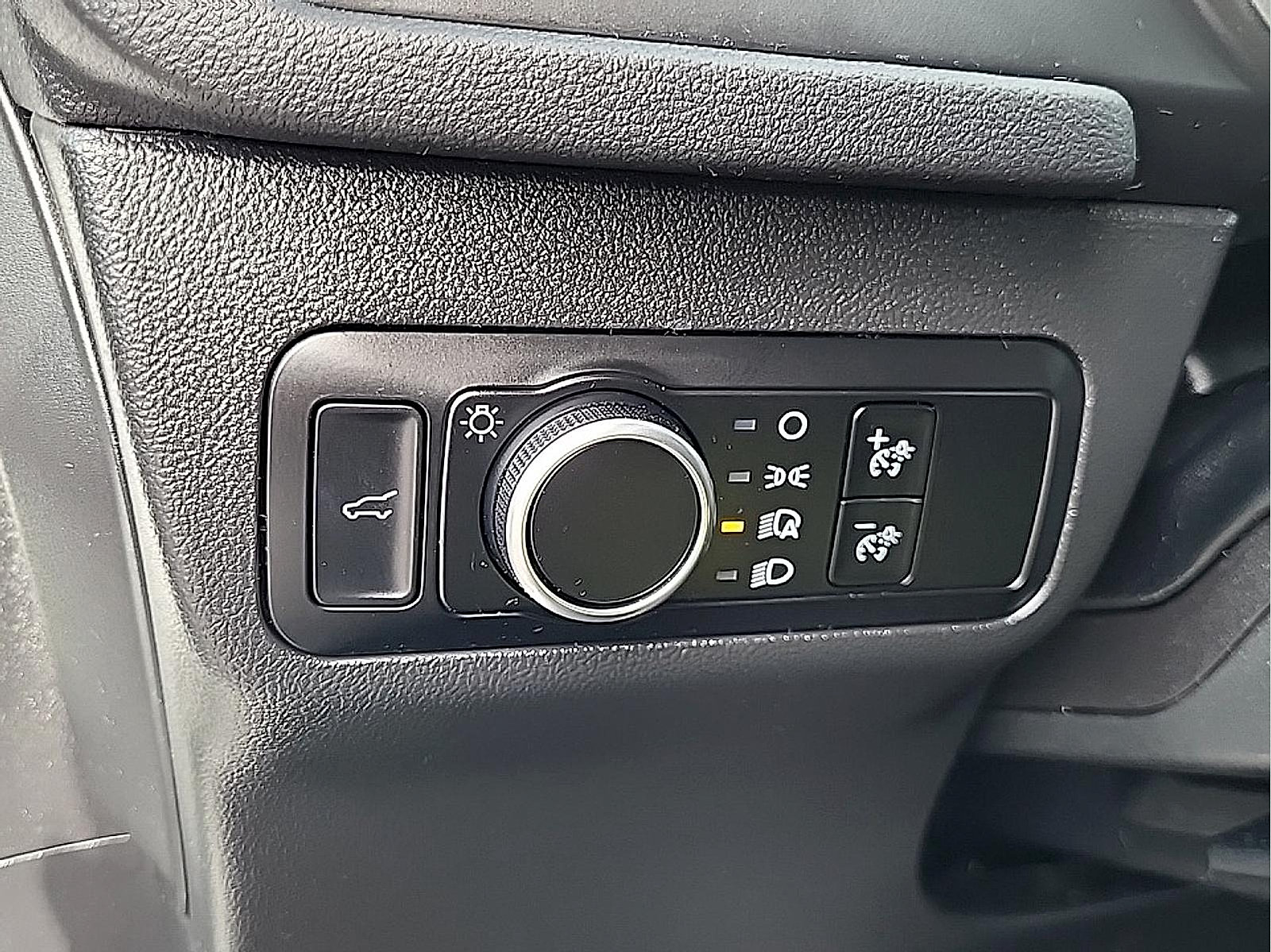 Used 2024 Ford Escape Active AWD/4WD image 21
