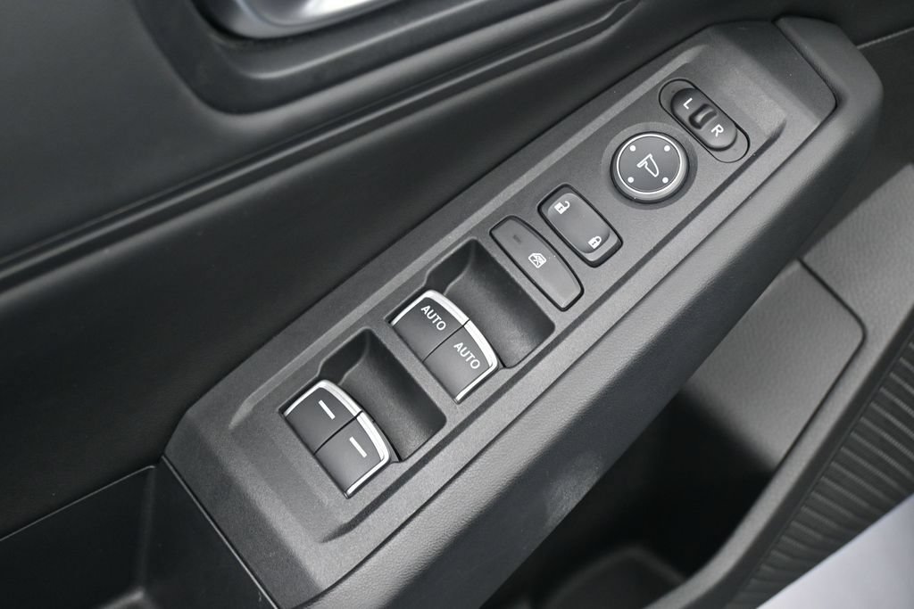Used 2025 Honda Accord SE image 14
