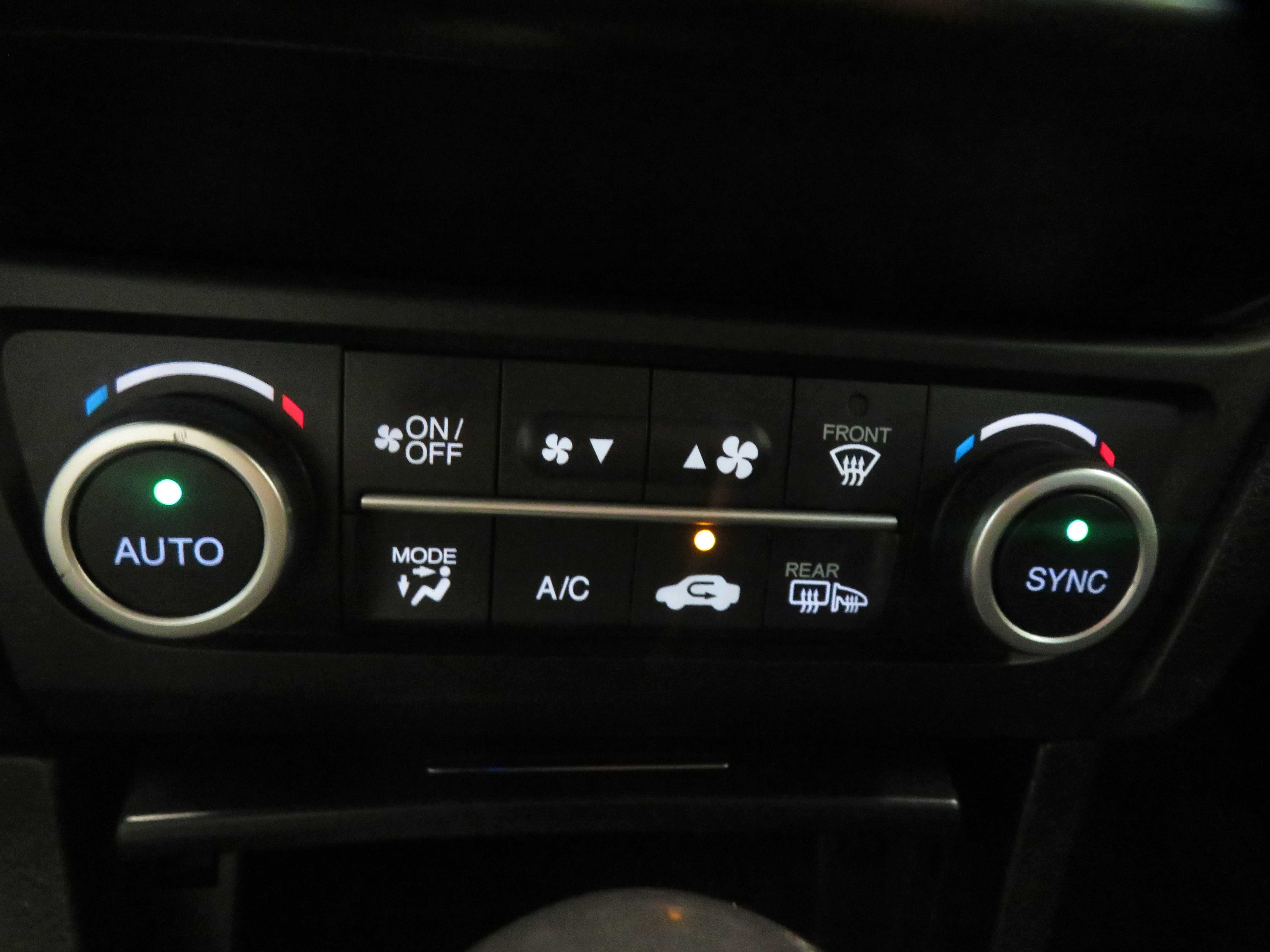 Used 2016 Acura ILX FWD image 39