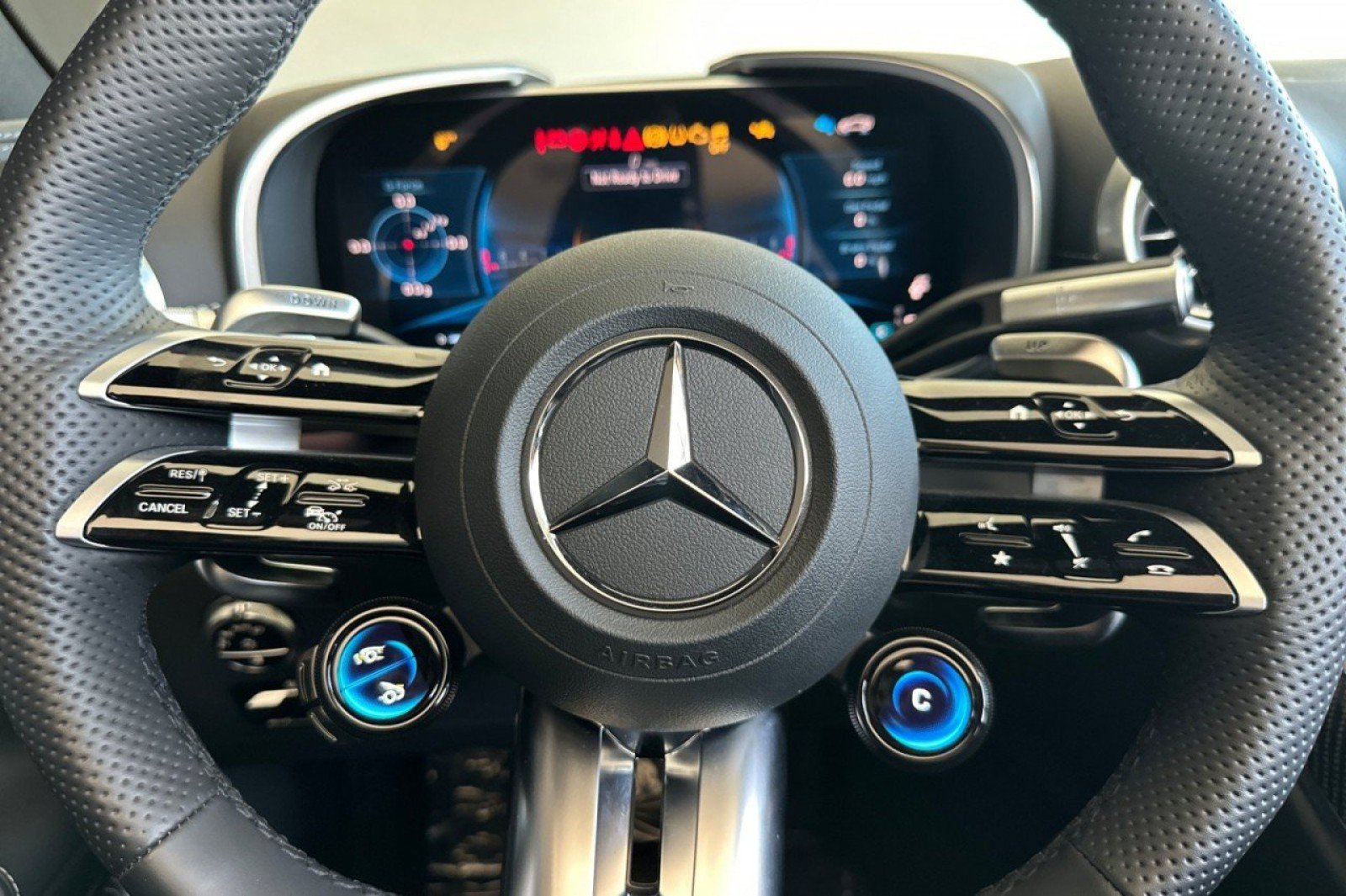 New 2025 Mercedes-Benz SL 63 AMG 4MATIC image 20
