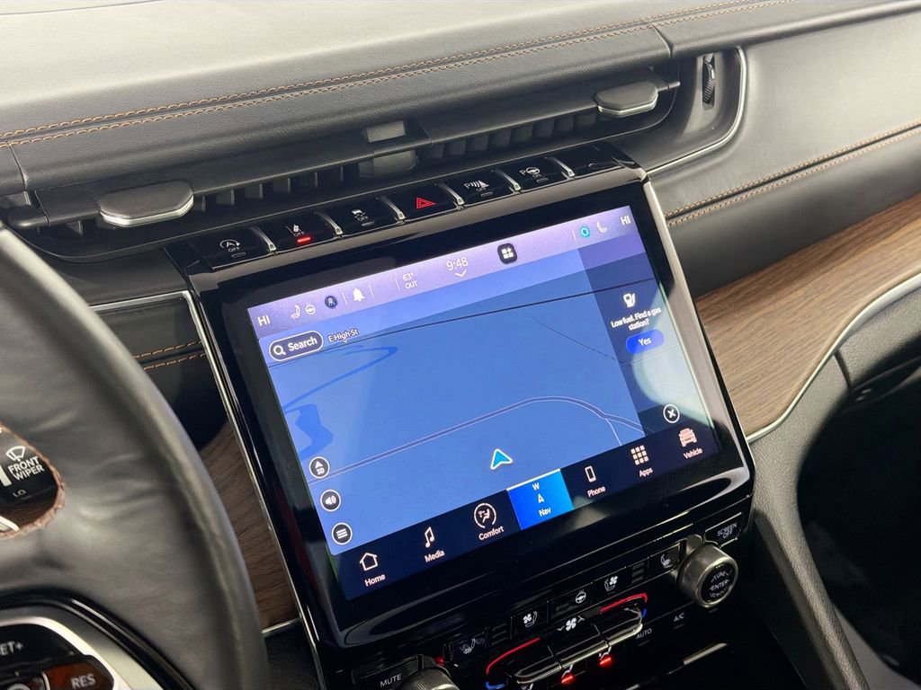 Used 2021 Jeep Grand Cherokee L Summit w/ Luxury Tech Group V image 14