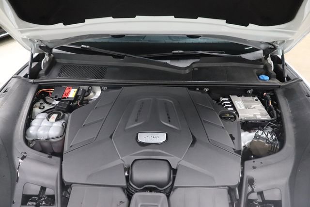 Used 2019 Porsche Cayenne S AWD/4WD image 33