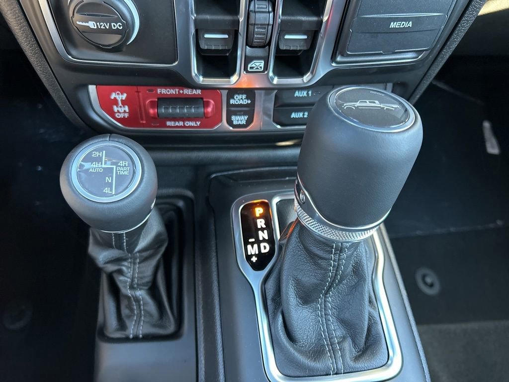 New 2025 Jeep Gladiator Rubicon image 30