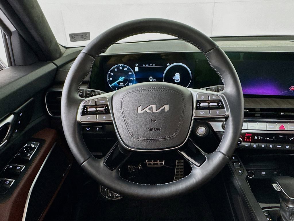 Used 2025 Kia Telluride SX Prestige AWD/4WD image 11