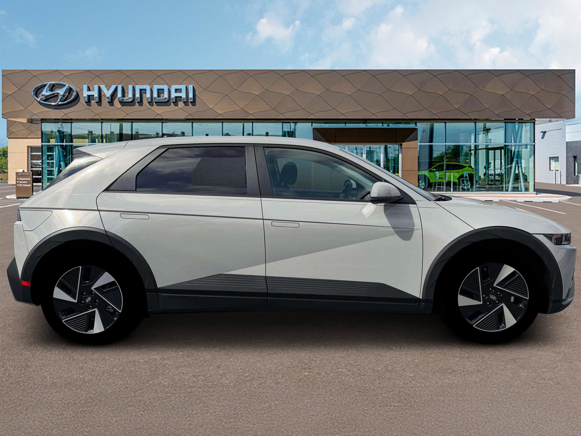 New 2026 Hyundai Ioniq 5 SE image 9