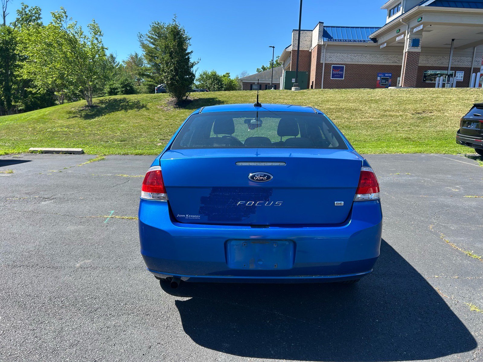 Used 2010 Ford Focus SE FWD image 6