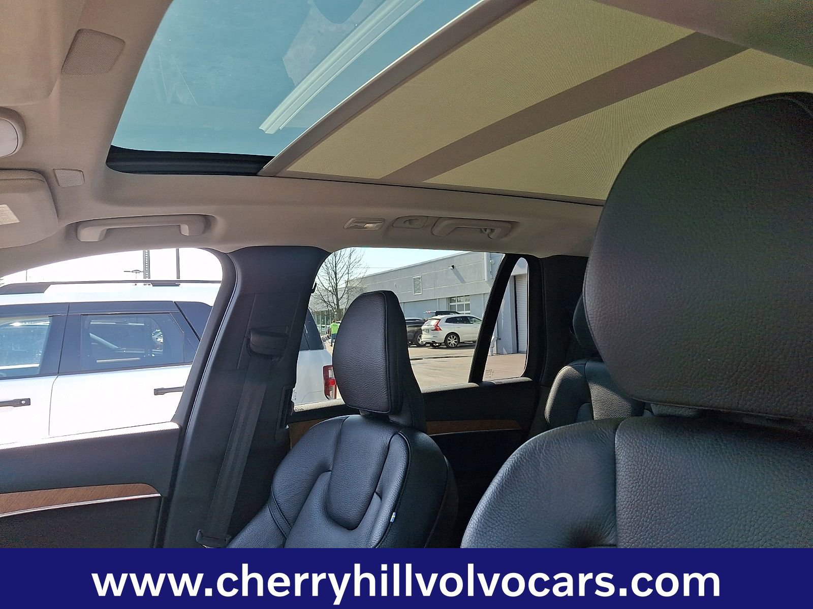 Certified 2023 Volvo XC90 B6 Core w/ Climate Package image 15