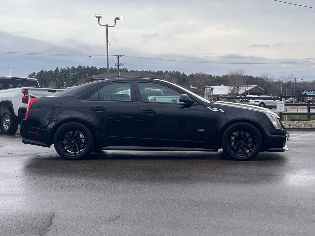 Used 2009 Cadillac CTS V image 9