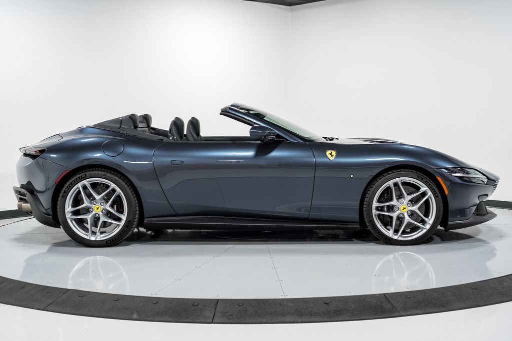 Used 2024 Ferrari Roma Spider RWD image 2