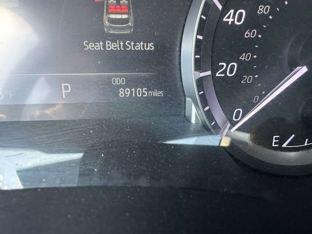 Used 2023 Toyota Highlander XLE image 11