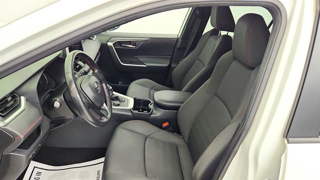 Used 2023 Toyota RAV4 SE w/ Weather & Moonroof Package AWD/4WD image 13
