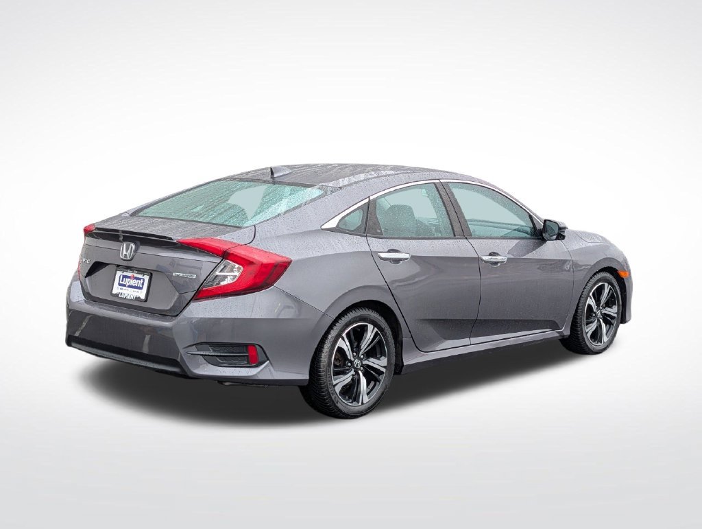 Used 2016 Honda Civic Touring image 3