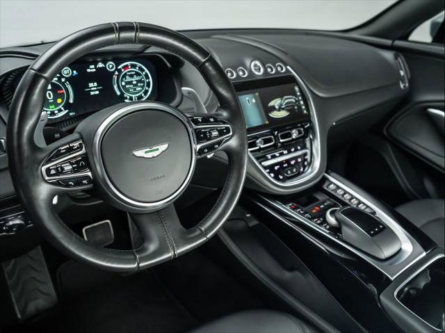 Used 2021 Aston Martin DBX AWD/4WD image 3