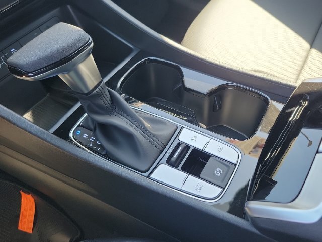New 2027 Hyundai Santa Cruz SEL FWD image 16