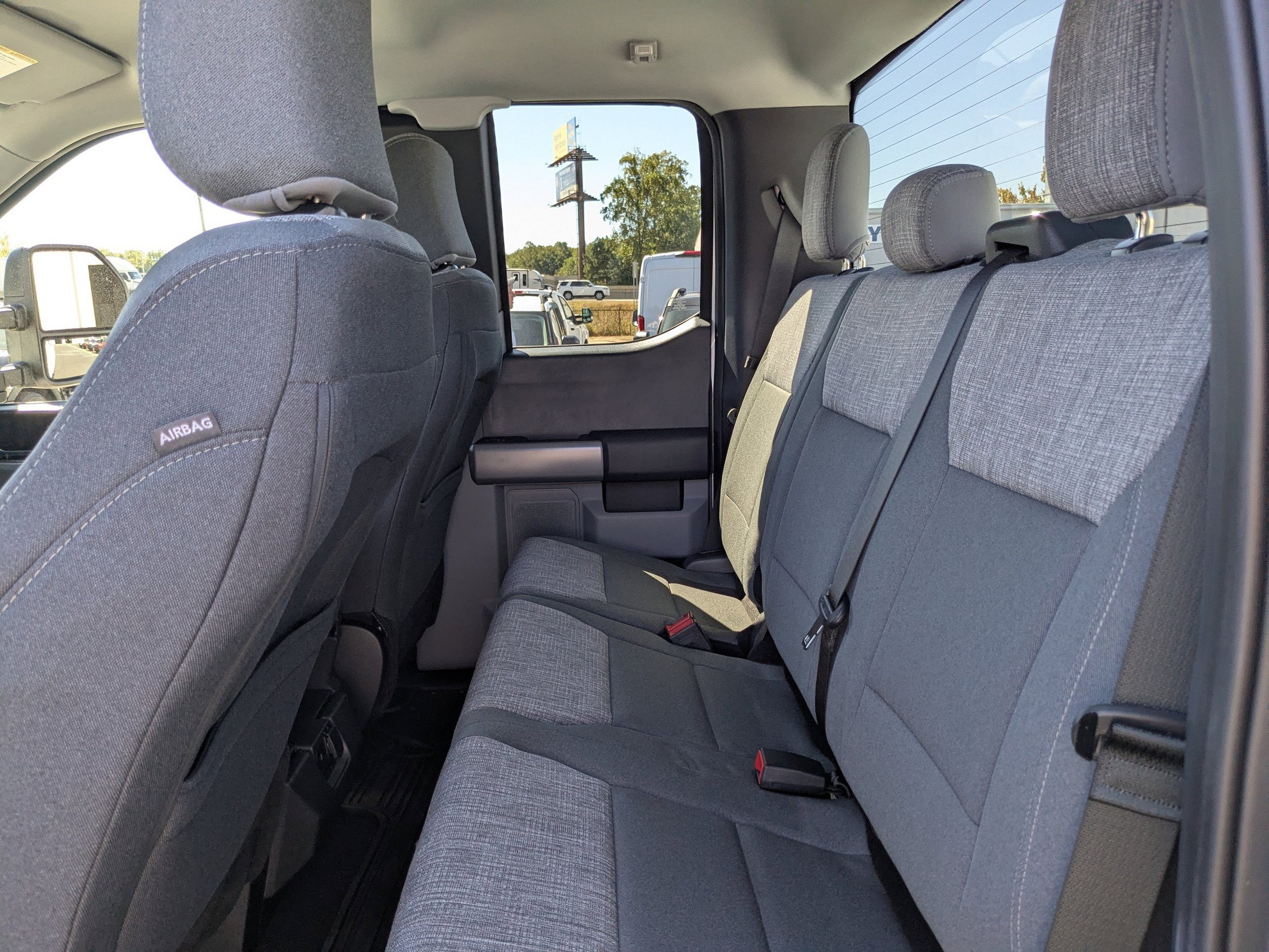 New 2024 Ford F250 XLT w/ XLT Premium Package AWD/4WD image 13