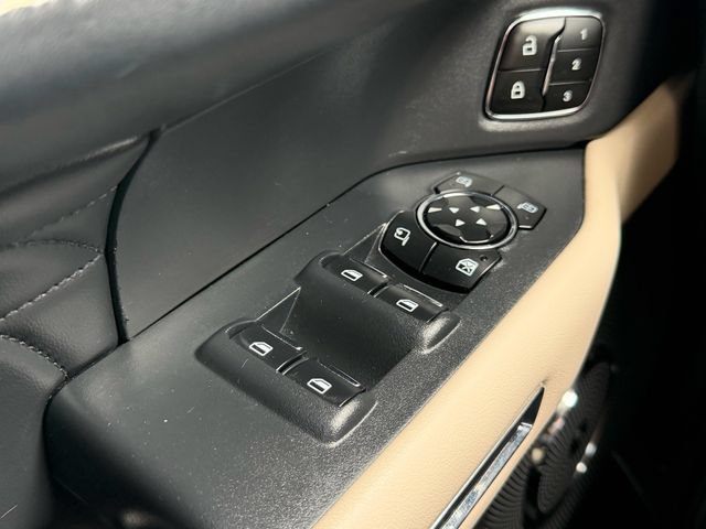 Used 2023 Ford Expedition Platinum RWD image 27