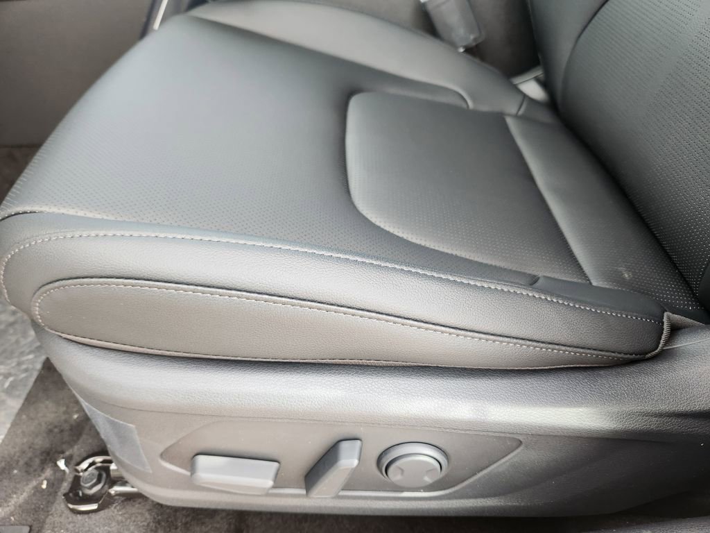 New 2026 Kia Sportage EX image 9