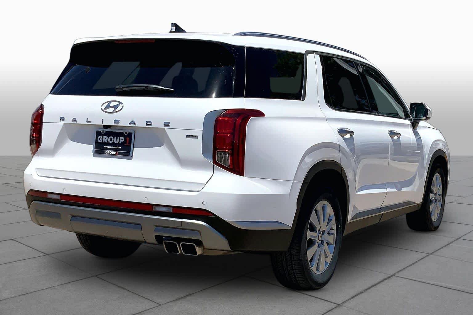 Used 2025 Hyundai Palisade SEL AWD/4WD image 13