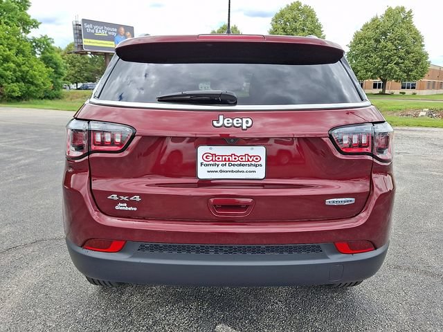 Certified 2022 Jeep Compass Latitude w/ Convenience Group AWD/4WD image 9