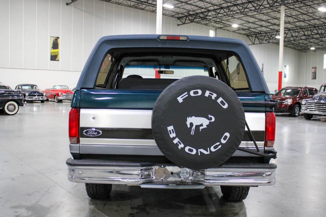 Used 1994 Ford Bronco XLT image 5