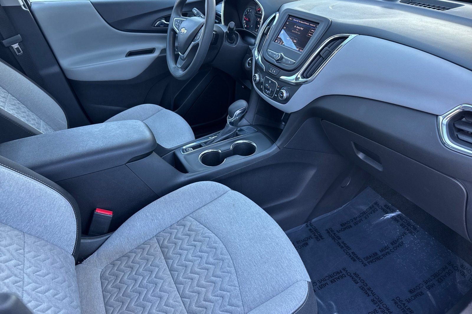 Used 2023 Chevrolet Equinox LS image 17