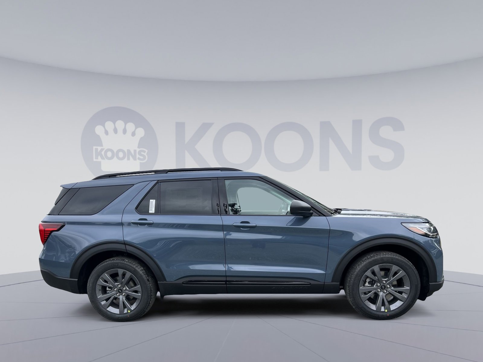 New 2026 Ford Explorer Active w/ Active Comfort Package image 8