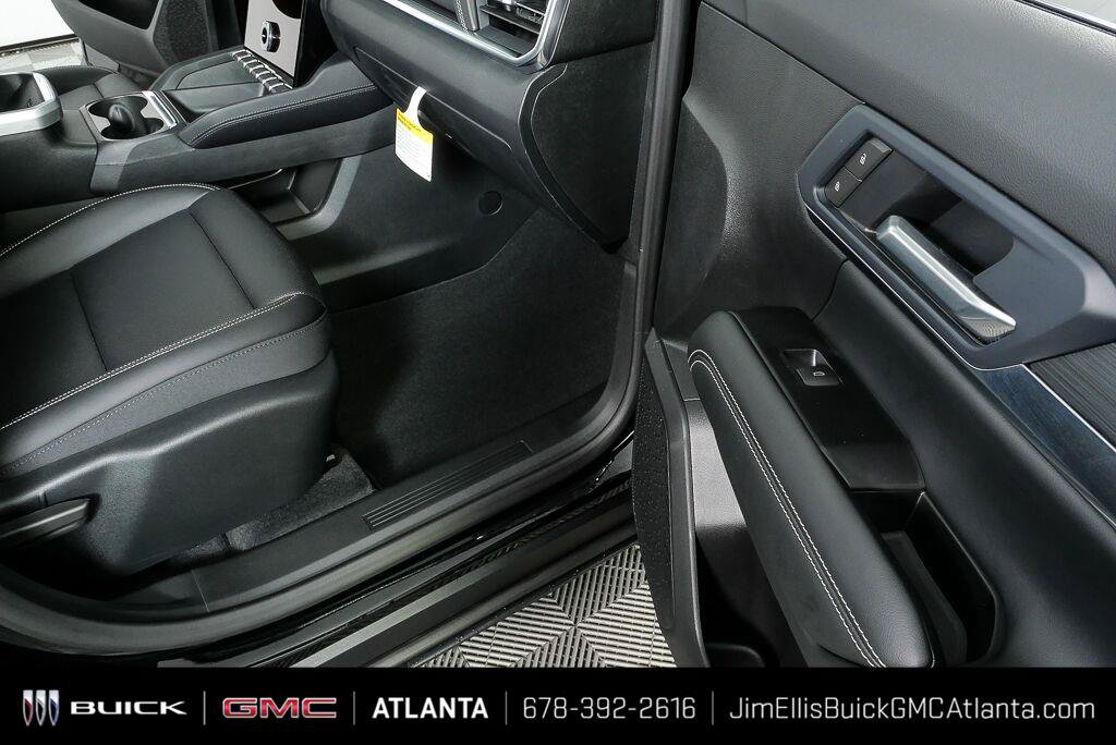 Used 2026 GMC Terrain Elevation w/ Elevation Premium Package FWD image 22