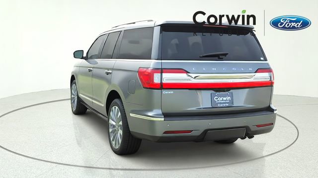 Used 2021 Lincoln Navigator Reserve AWD/4WD image 6